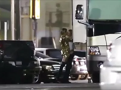 Jó Lovenz apa lánya szex videók ingyen videó (Natalie Lovenz)