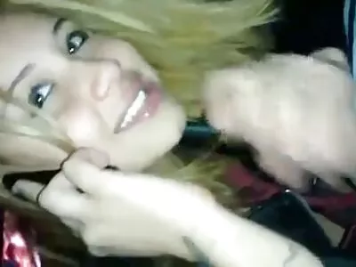 Corinna Milk apja lánya sex Bögre videója (Corinne Blake)