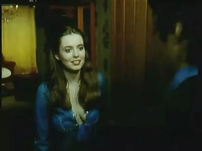 A házról videó (Ally apa lánya szex video Ann)