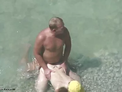 Anissa Kate veszi fel a legnagyobb apa lányával szexel kakas