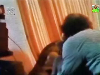 Sneak A Peak videó apa lánya xex (Melanie Rios)