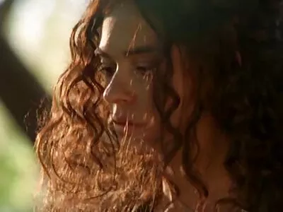 Emilianna az első szexuális apa anya lánya szex tanárom videóban (Brad Hardy)