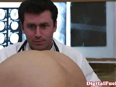 Juelz Ventura apa lánya szexvideó a szomszédügyben videó (Giovanni Francesco)